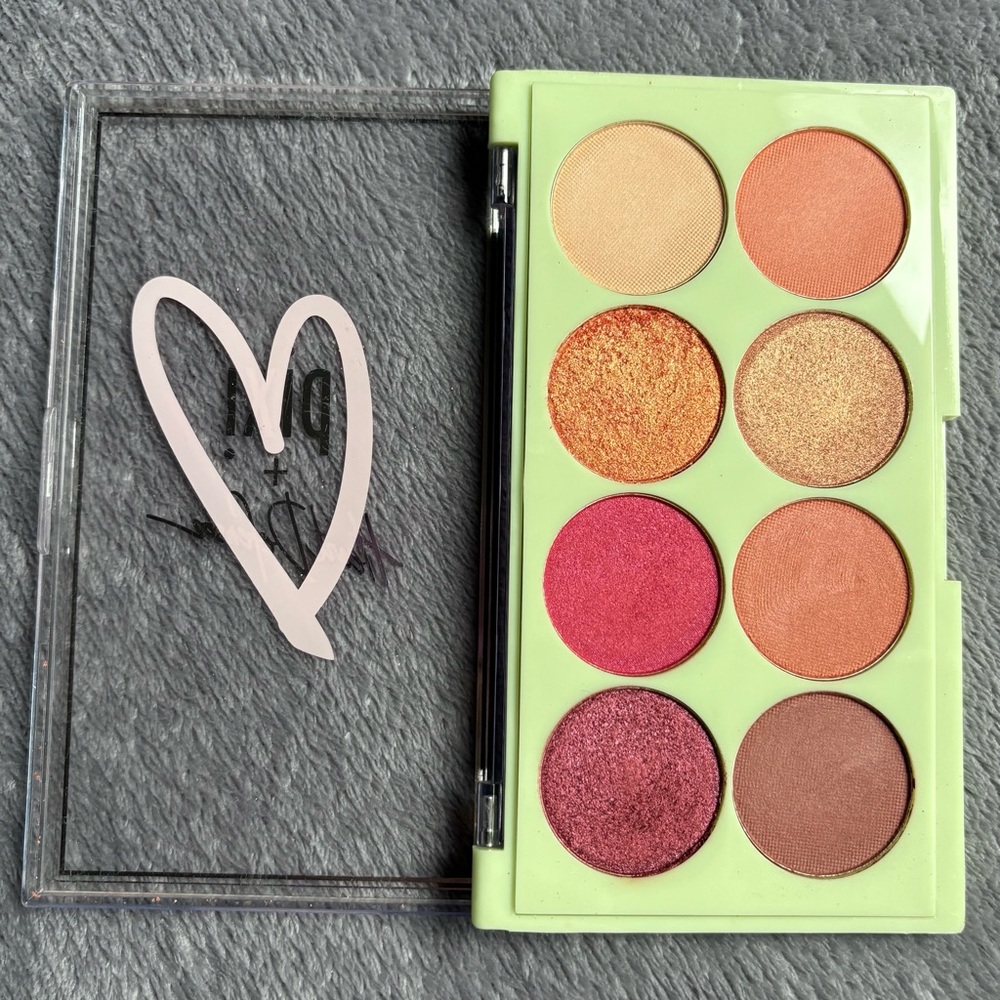 Pixi Heart Defensor Palette